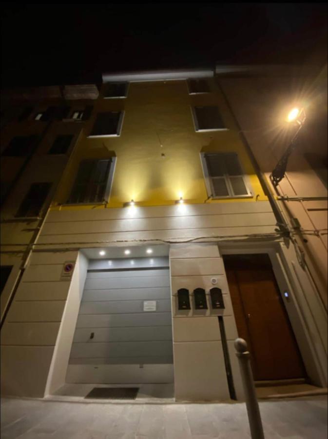 Appartement Luxury 1 Al Duomo Di Parme Extérieur photo