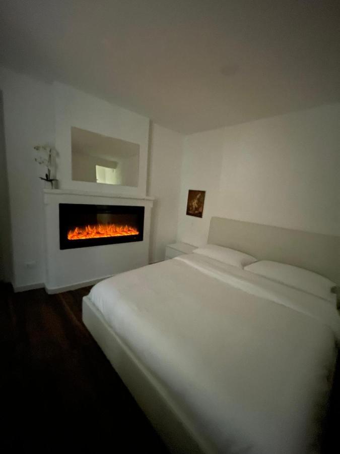 Appartement Luxury 1 Al Duomo Di Parme Extérieur photo
